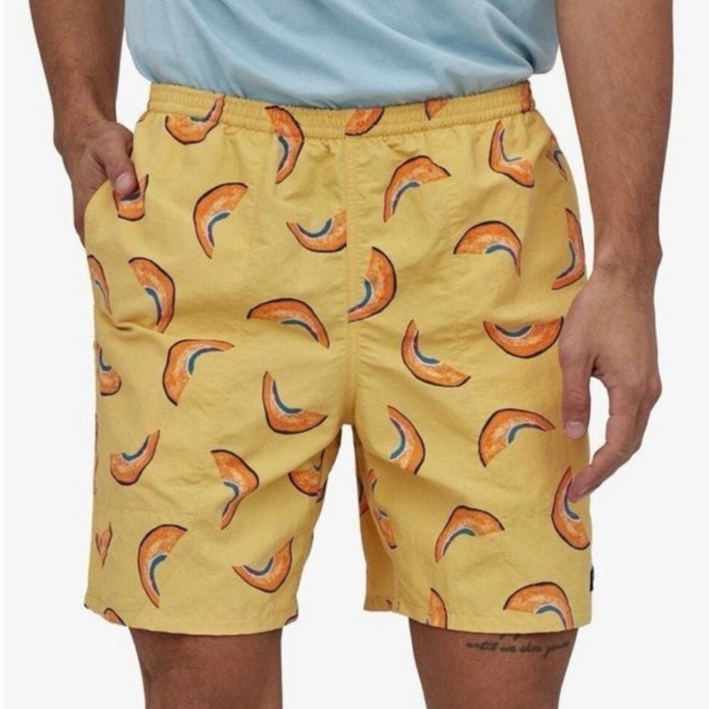 Patagonia Men’s Baggies 5” Swim Trunks Melon Print Yellow Sz XS